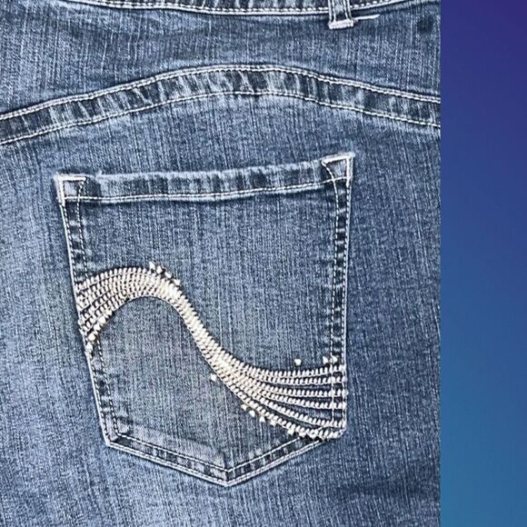 Plus Size Lane Bryant Distressed Skinny Jeans Size 22 Average #202 - Picture 5 of 7